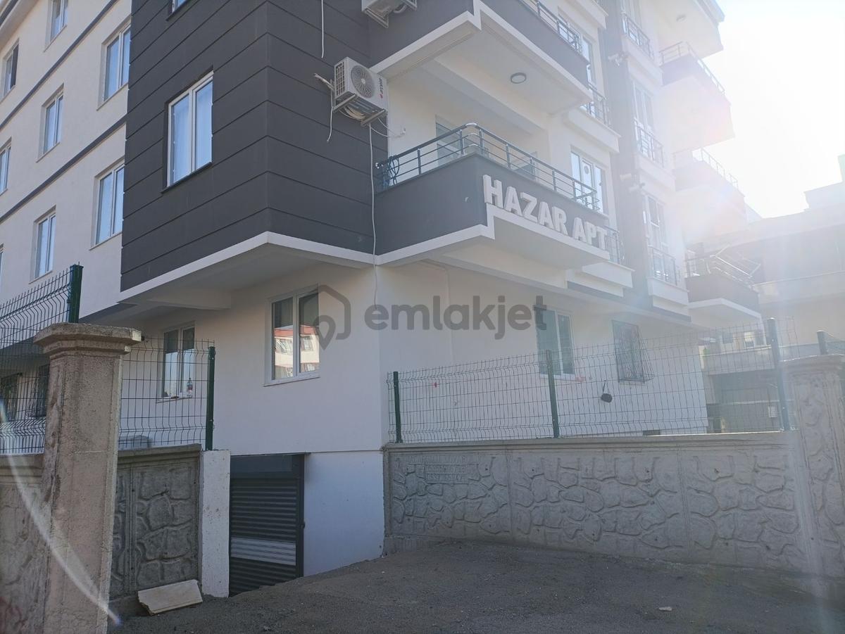Emlak 72 'den Korük'te Satılık Bodrum - 2
