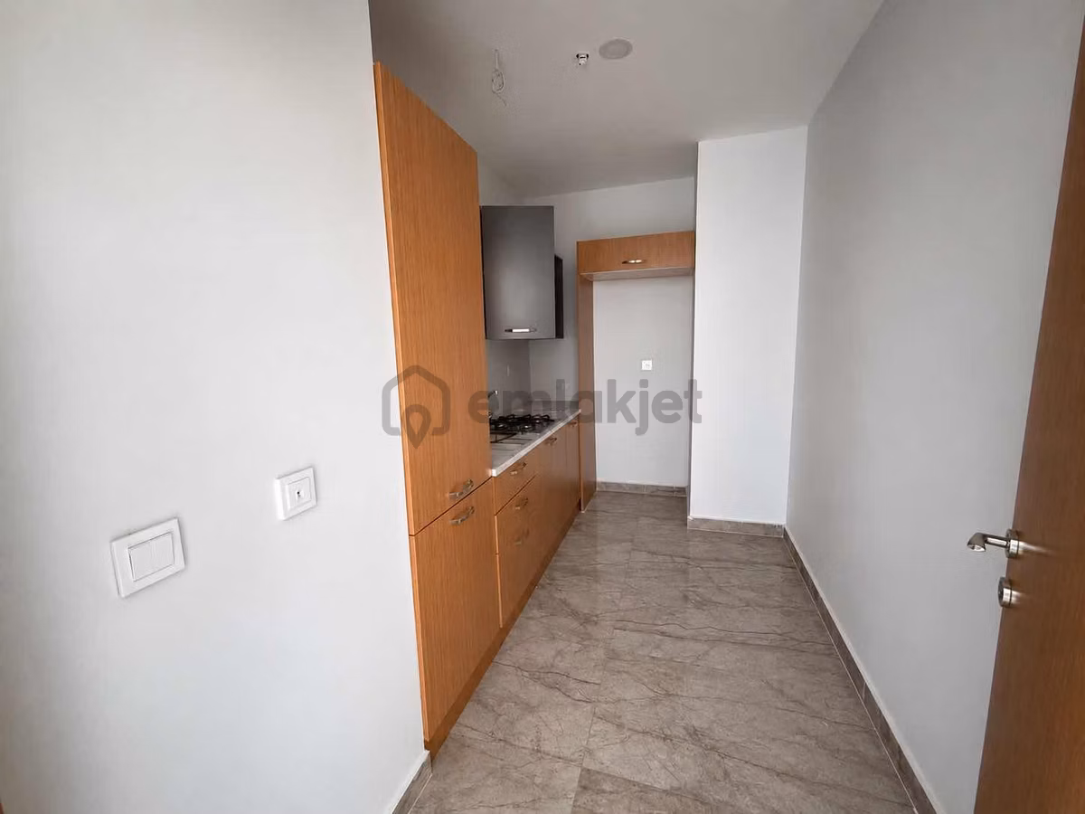 Çeysa Twin Towers 1+1 Kiralık Büro - 9