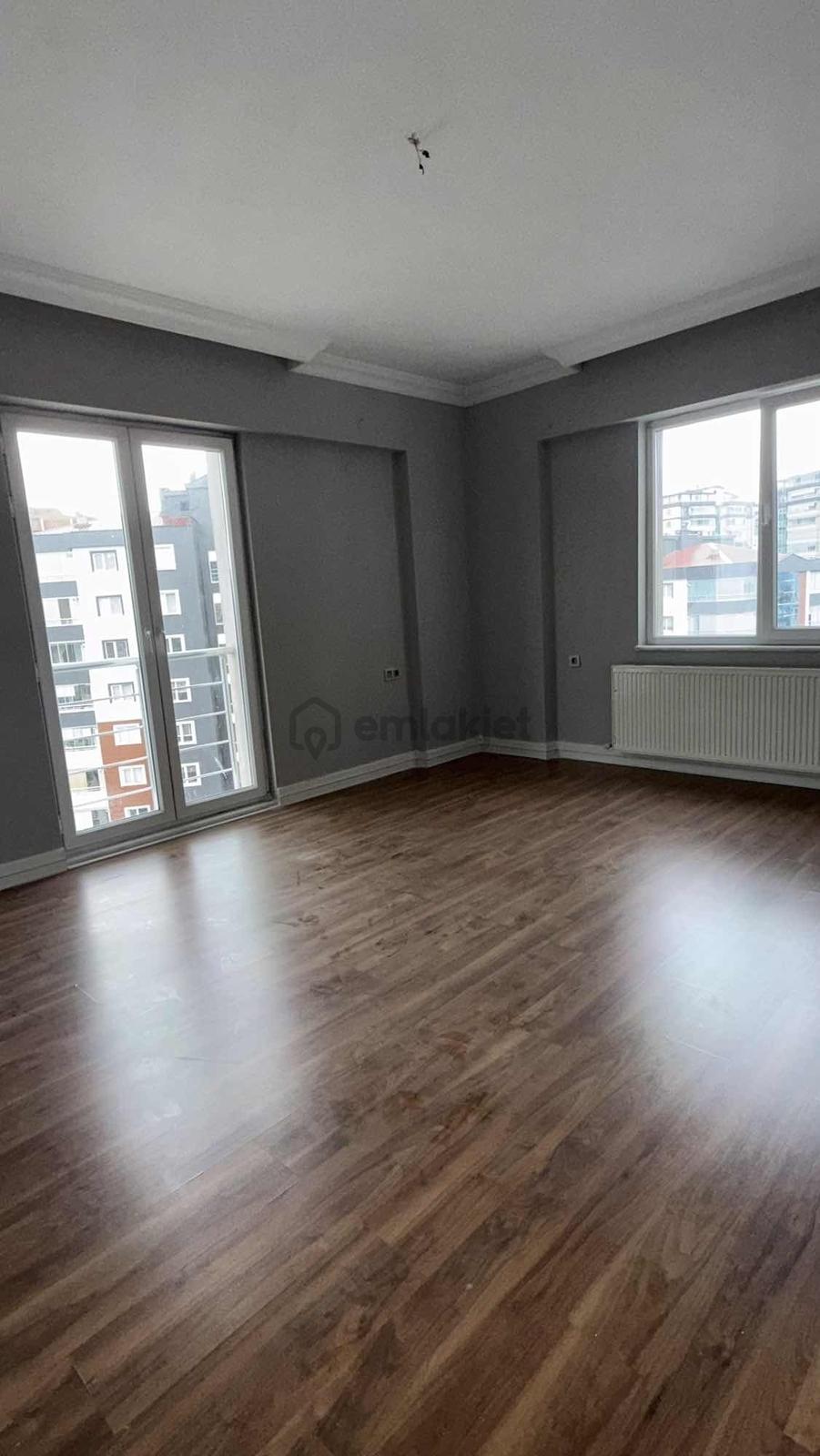 Demetkent Sıtesı Içerısınde Ebeveyn Banyolu Satılık 3 + 1 Daıre - 15