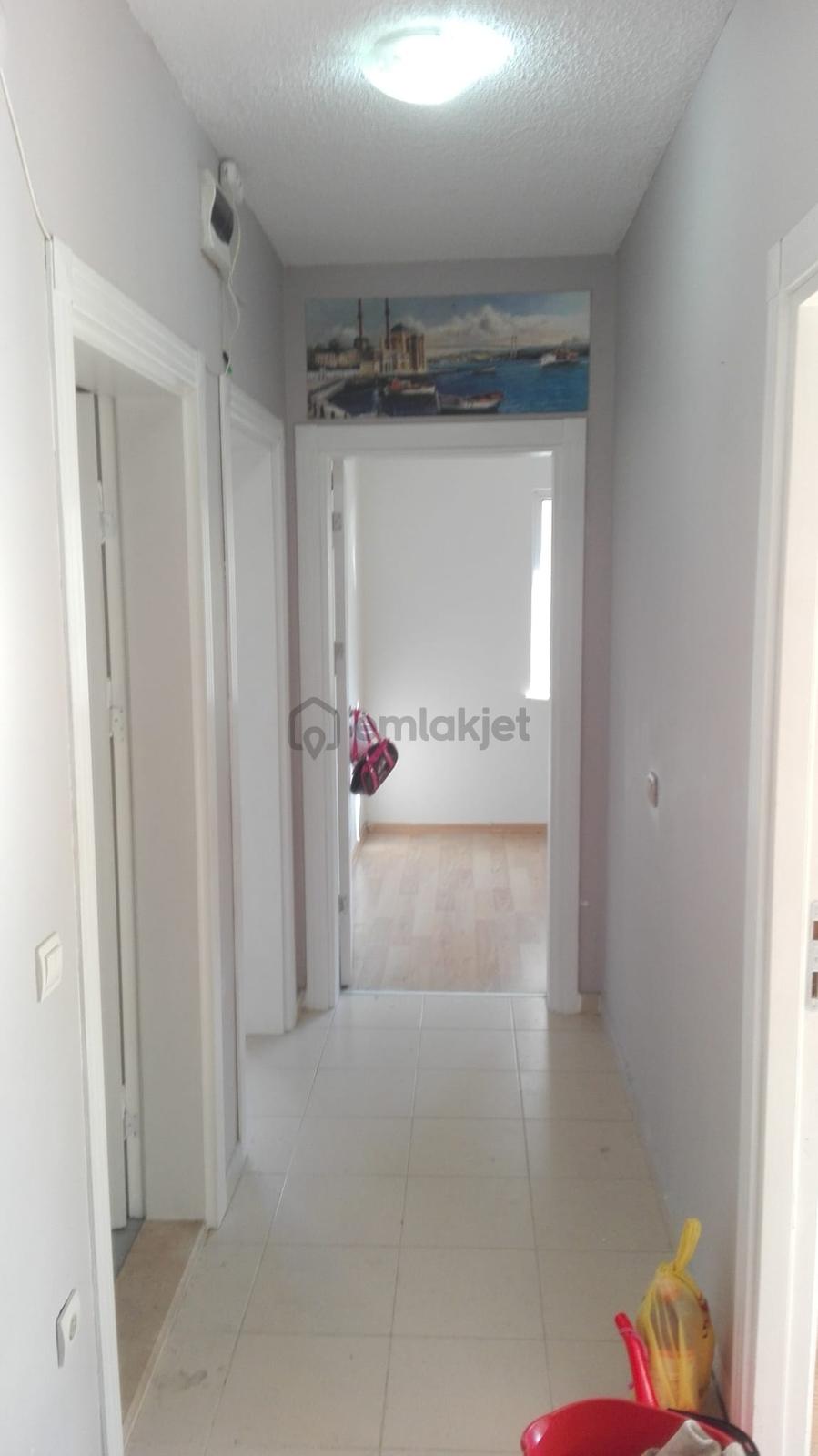 Kayaşehir 4. Bölgede Tadilatlı Satılık 2+1 Daire - 9