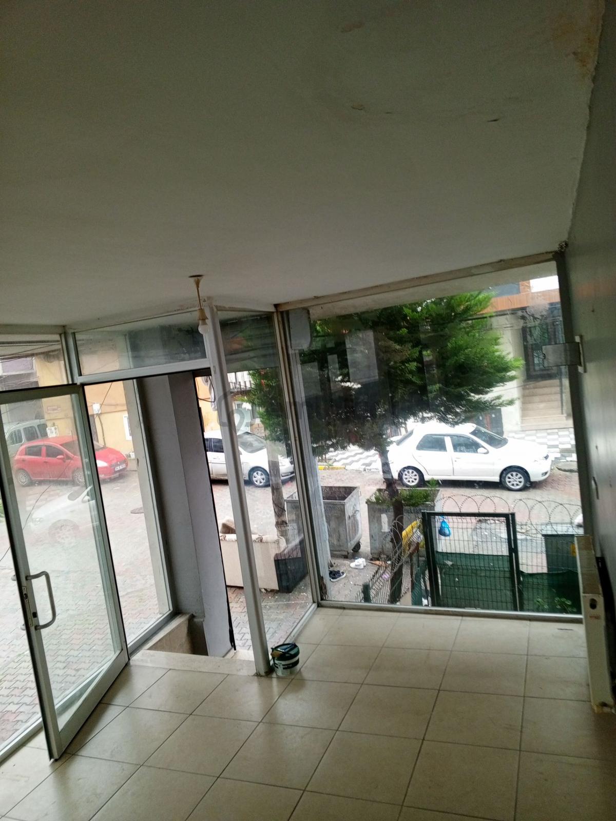Sahibinden Köşe Başı Boş Dükkan - 11