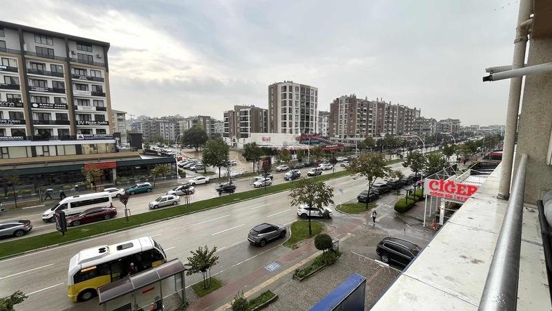 Özlüce Bulvar Cad. Üzerinde Kiralık 3+1 Ofis - 23