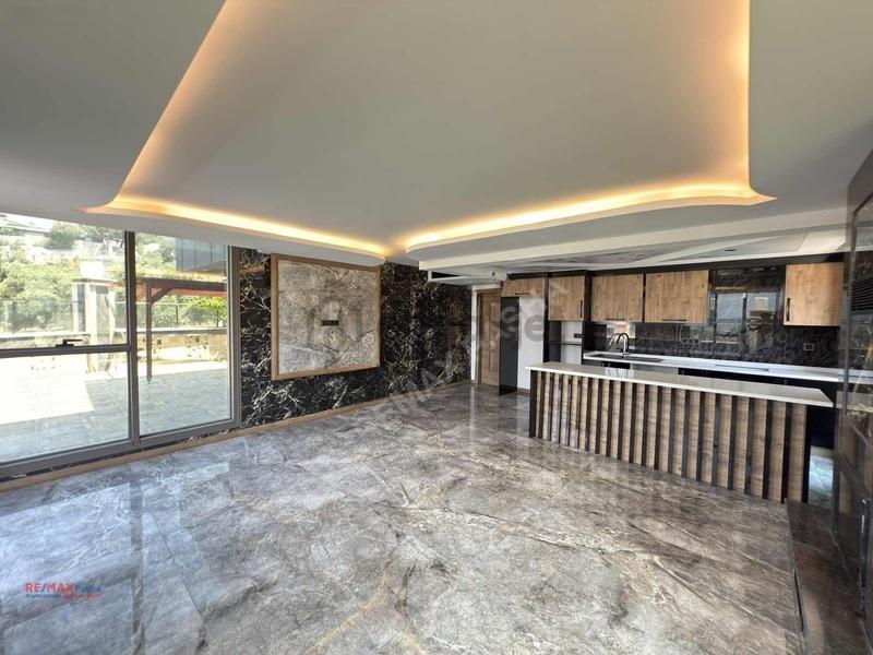 Kadınlar Denizi Infinity'de Deniz Manzaralı Satılık Villa - 10