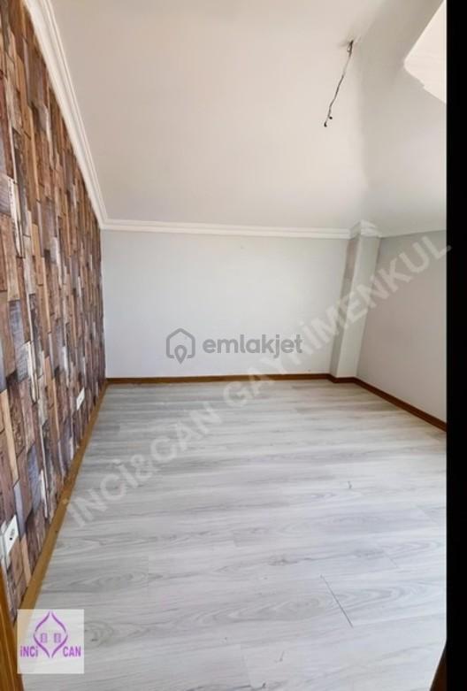 Avcılar Merkez De 2+1 Kiralık Teras Kat Daire - 4
