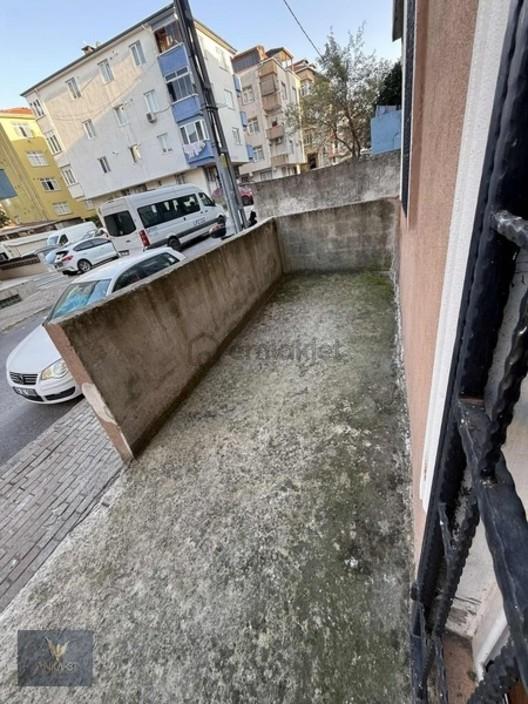 Pendik Güzelyalı'da Merkezi Konumda 2+1 - 15