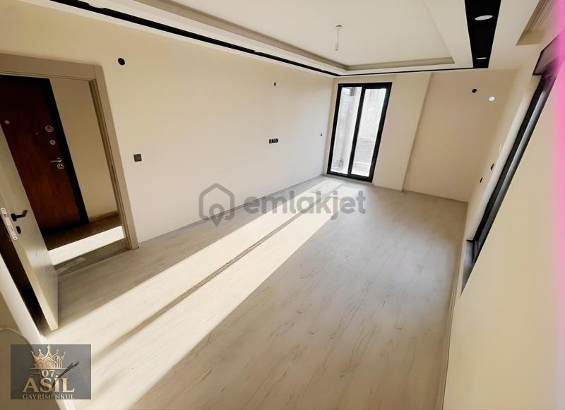 Düden Şelalesine Adım Mesafede Sıfır 5+1 Dubleks - 4