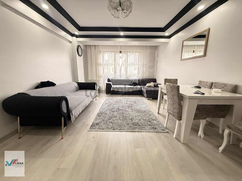 Evalmak'ta Tevfikbey Mah.de 2+1 (90m2) Asansörlü Otoparklı Daire - 2