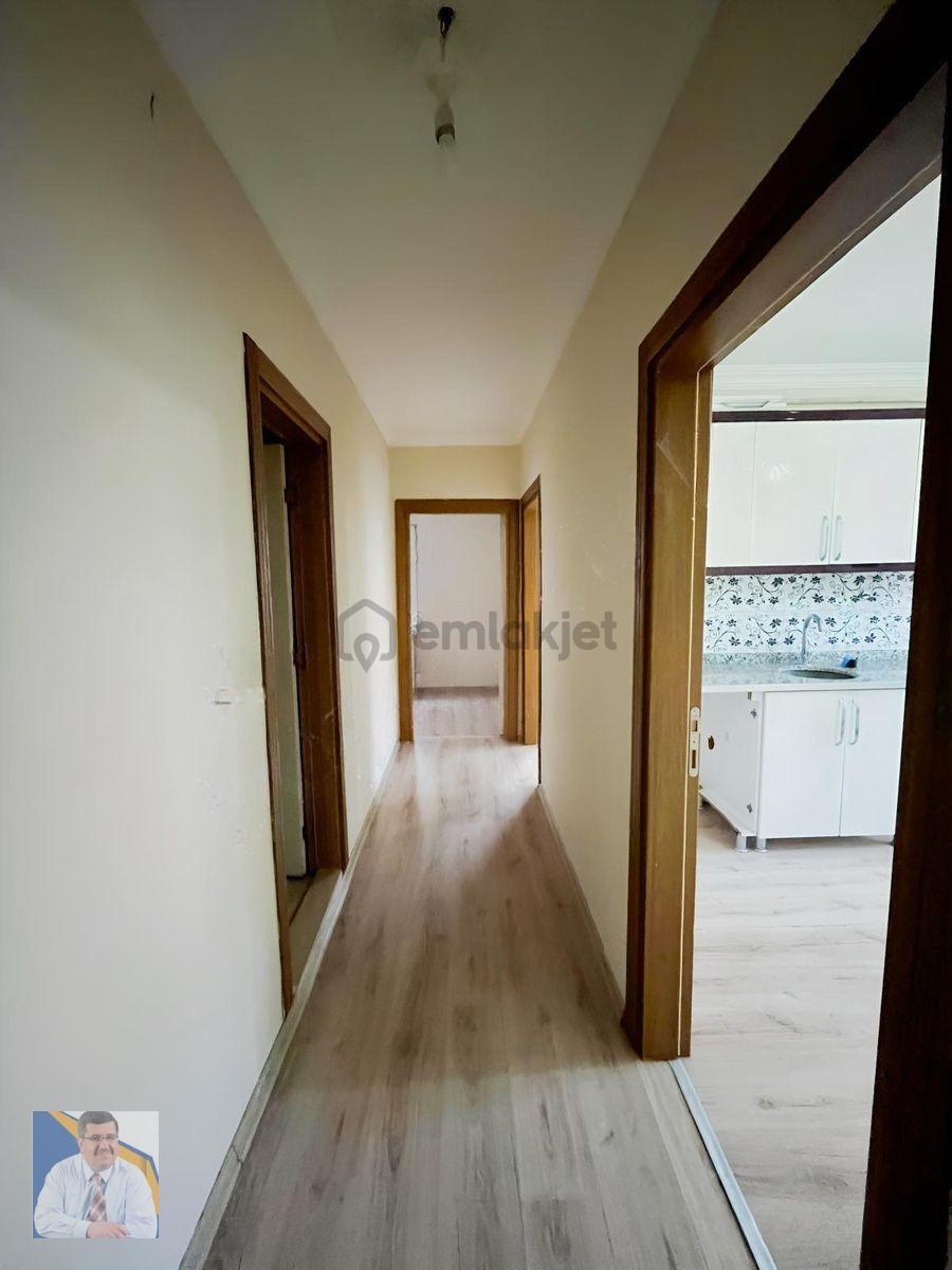 Serhat Mahallesinde Satılık 2+1 Daire - 7
