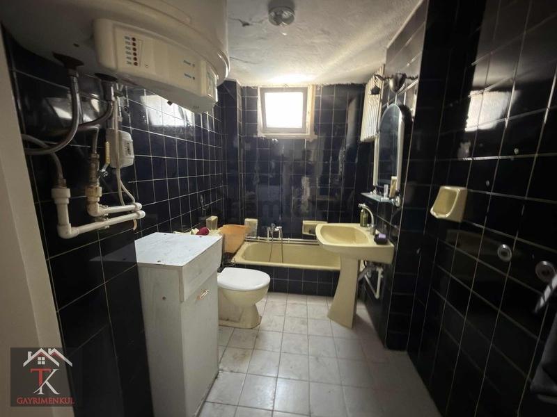 Fenerbahçede Kiralık 2+1 Daire 110m², Balkonlu, Asansörlü - 18
