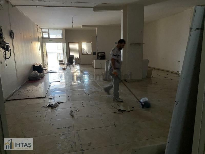 Yakupluda 250 M2 Satılık İş Yeri - 6