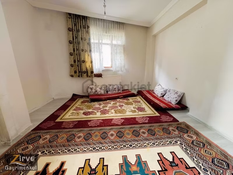 Zirveden Merkezde Uygun Fiyatlı 3+1 Daire - 25