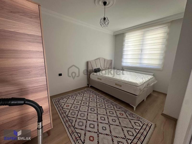Zafer Emlak'tan Eşyalı Kiralık 1+1 Daireler - 9