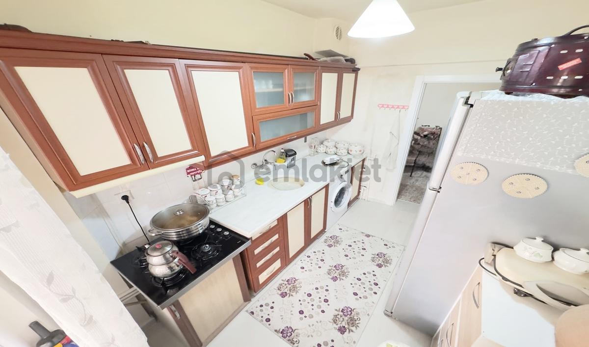 Osmangazi Cadde Dibi Yüksek Giriş Ön Cephe Balkonlu 2+1 Daire - 32