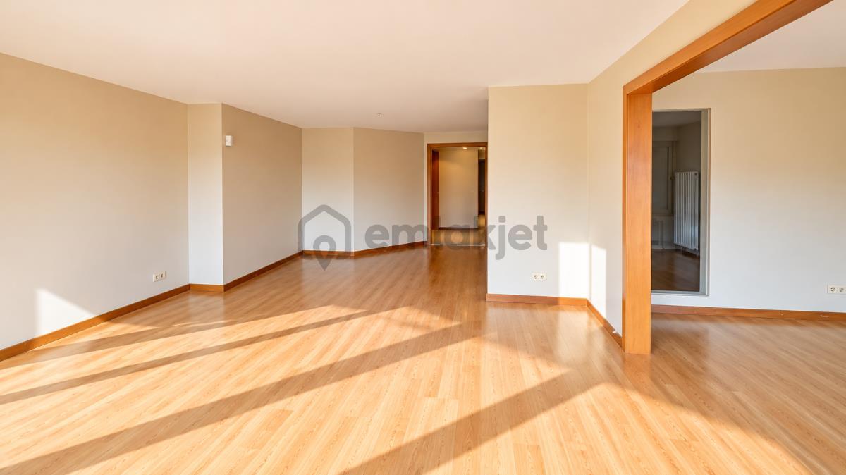 Üsküdarda Boğaz Manzaralı 2+1 Kiralık Daire - 20