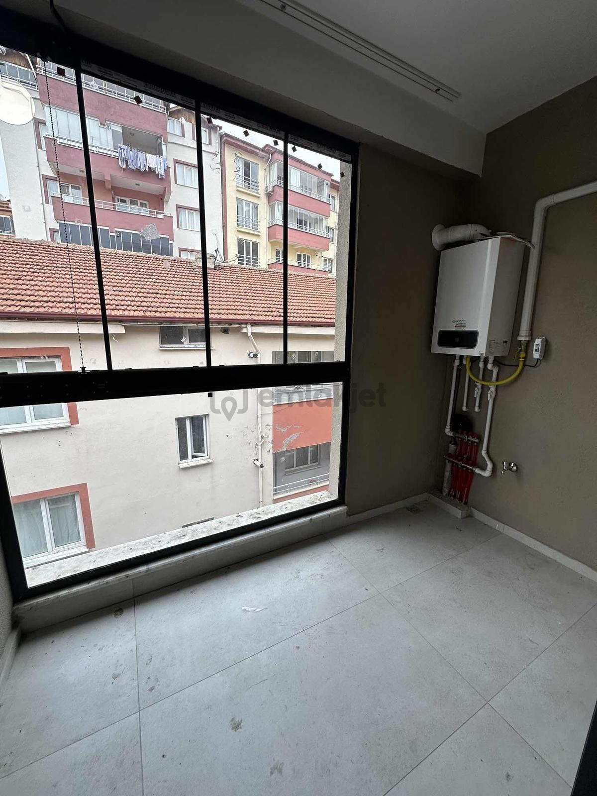 Markadan Kirazlı Derede Kiralık 2 + 1 - 10