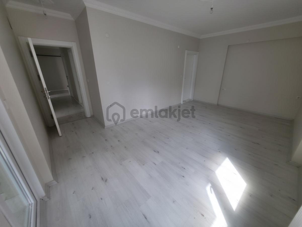Onevlerde Geniş Ve Konforlu Sıfır 3+1 Daire - 21