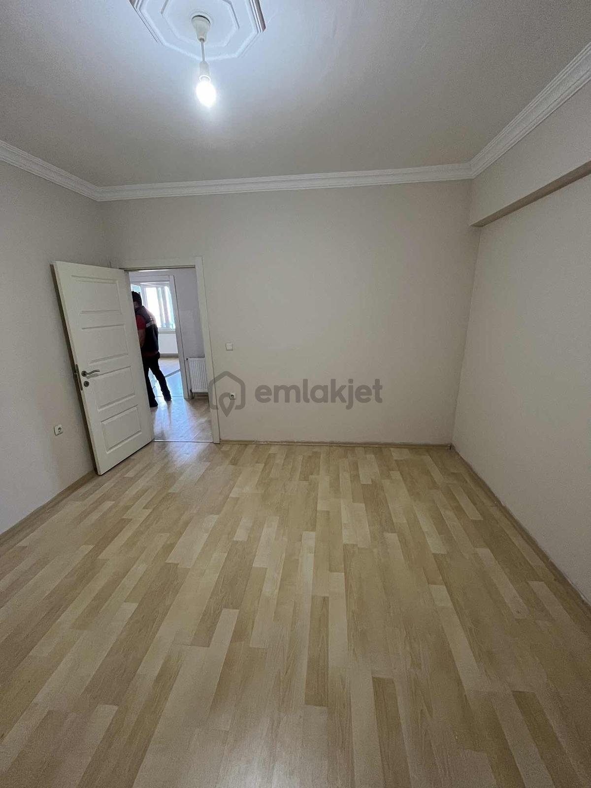 Beyazıtpaşada 2+1 Satılık Daire - 26
