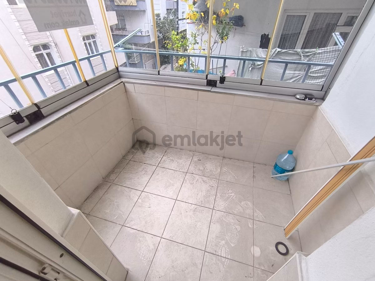 Yenibosna Çobançeşme’de -satıldı- Kapora Alındı - 11