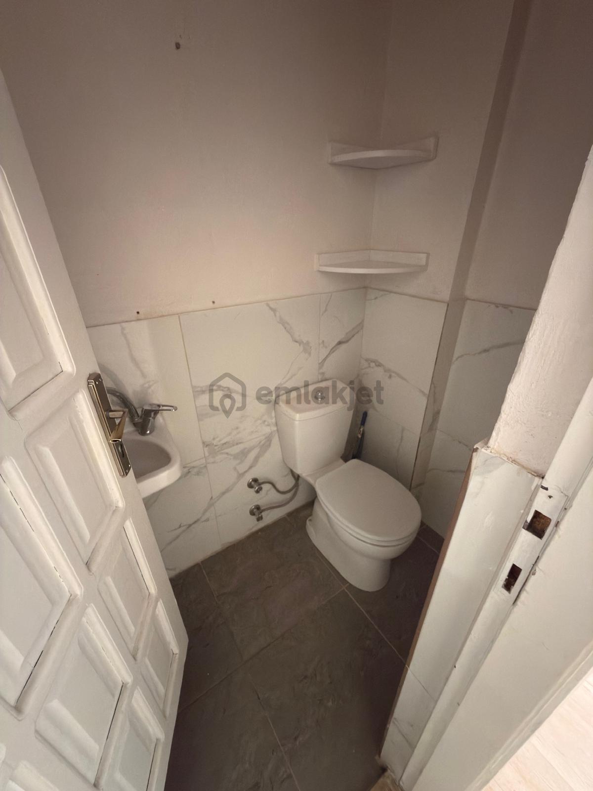 Atıfbeyde Kiralık İş Yeri - 14