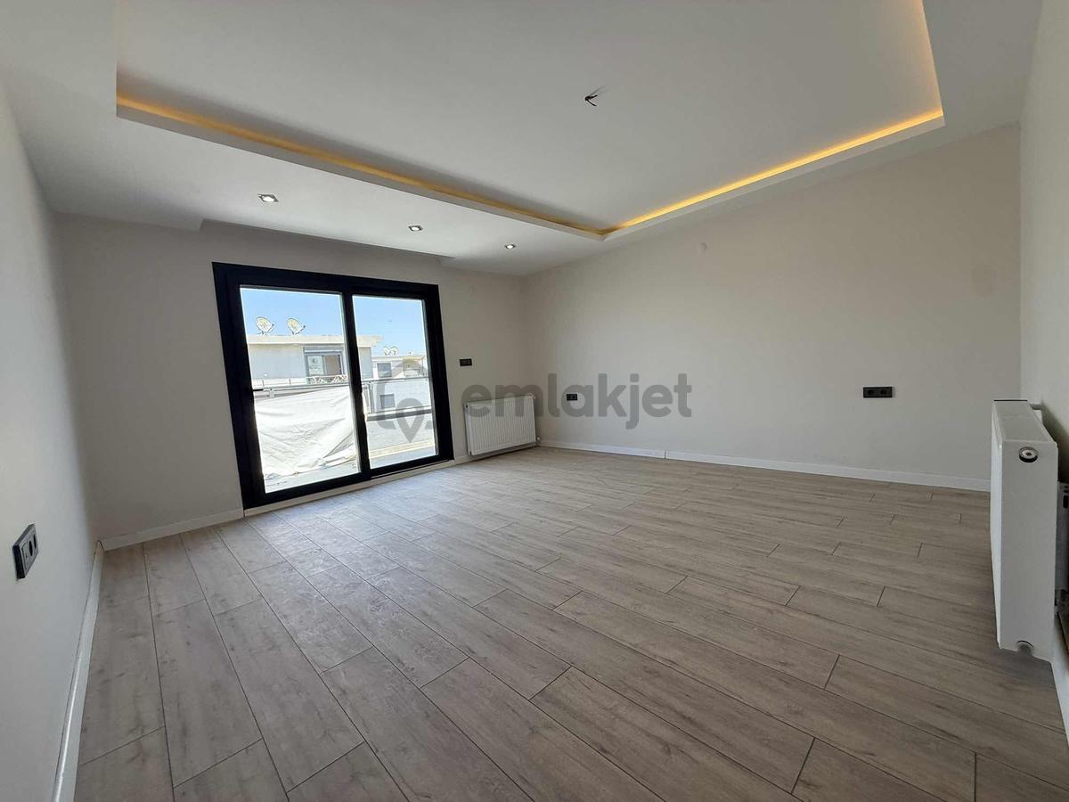 Coldwell Banker Poyrazdan Mithatpaşada Satılık Lüks 4+1 Villa - 26