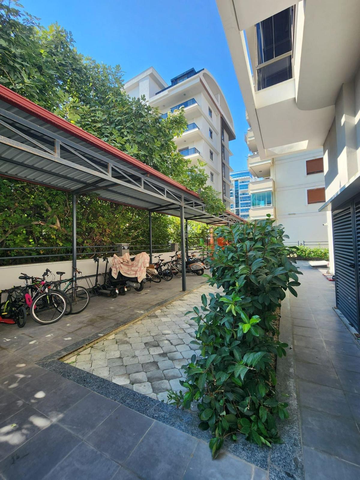 Alanya Mahmutlarda Deniz Manzaralı Full Eşyalı 1+1 Satılık Daire - 14