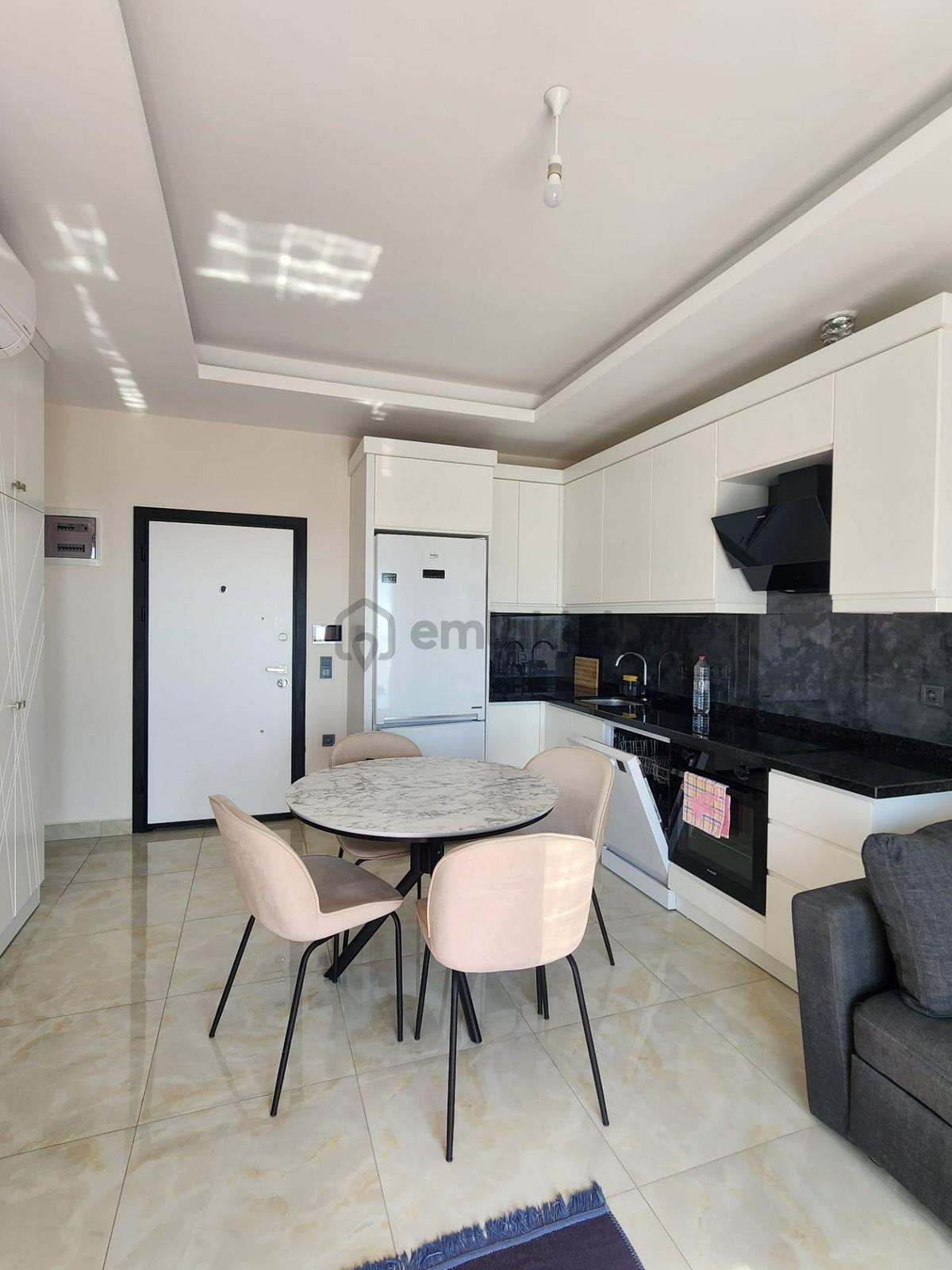 Alanya Mahmutlarda Deniz Manzaralı Full Eşyalı 1+1 Satılık Daire - 5