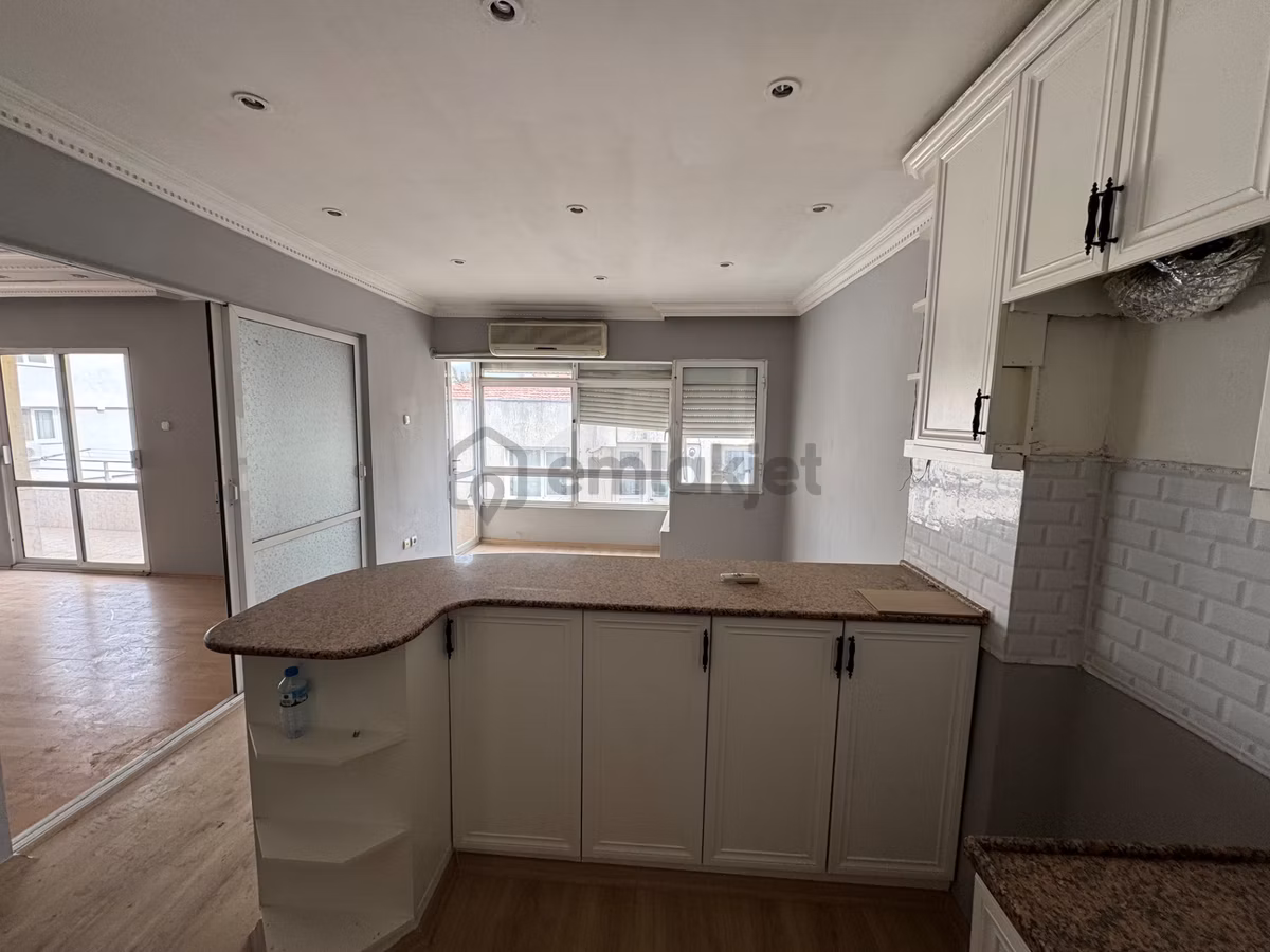 Ag’den 3+1 Bayraklı Sevgiyolunda Satılık Daire - 3