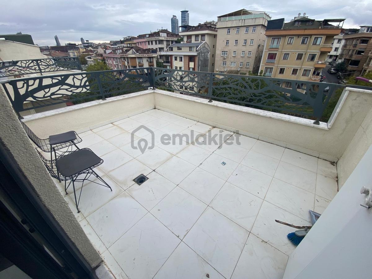 Evinibul'dan Metroya Yakın 85m2 2+1 Teraslı Çatı Katı - 11