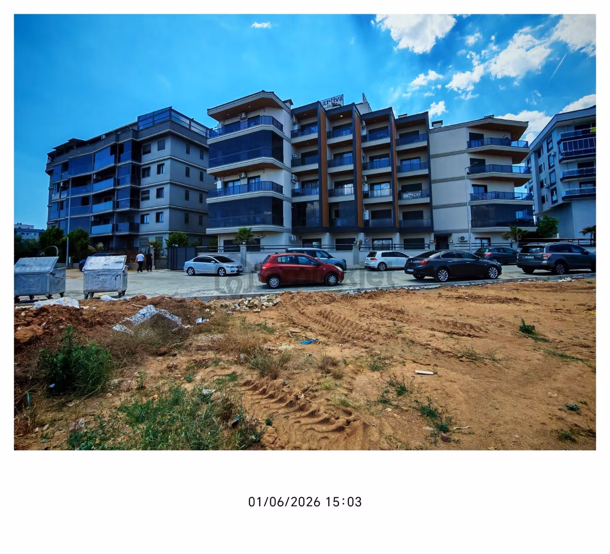 Site İçerisinde Lüxxx; 1+1 Full Eşyalı -kapalı Otoparklı -kiralık Daire