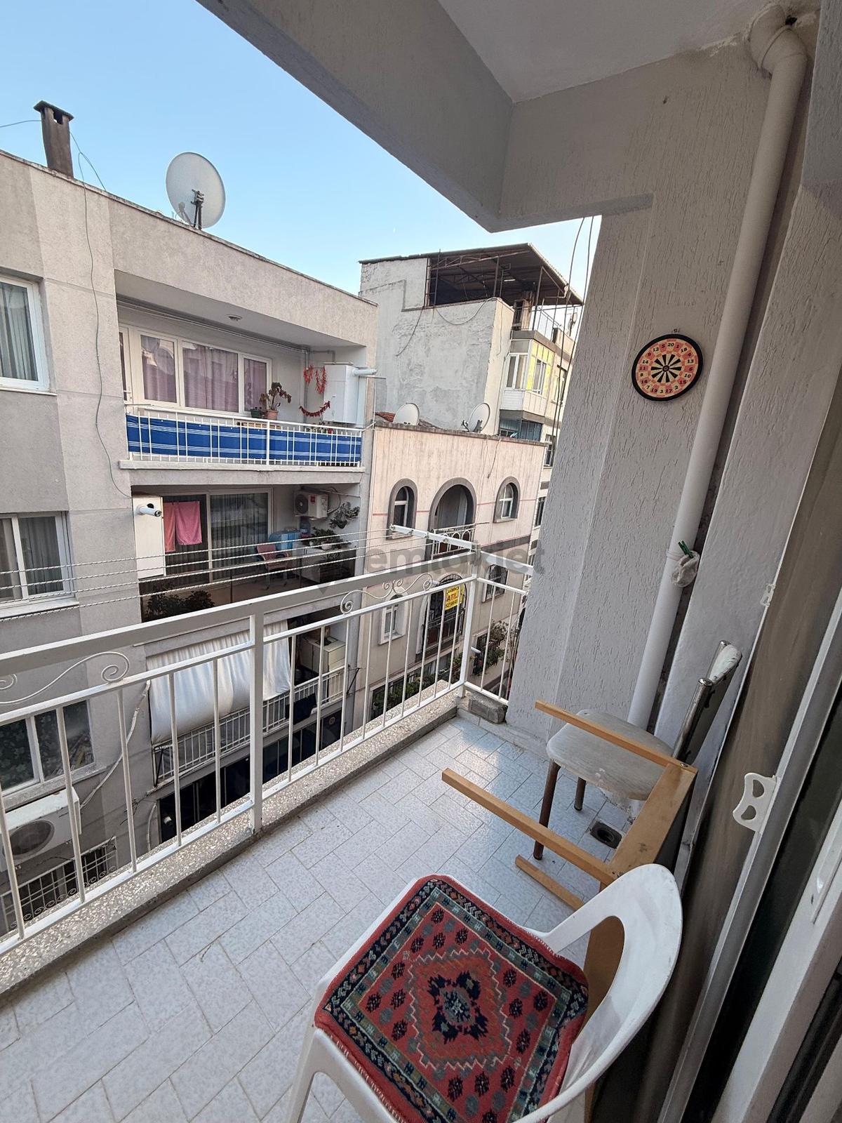 Atilla Mahallesi’nde Satılık 3+1 Bakımlı Geniş Daire - 35