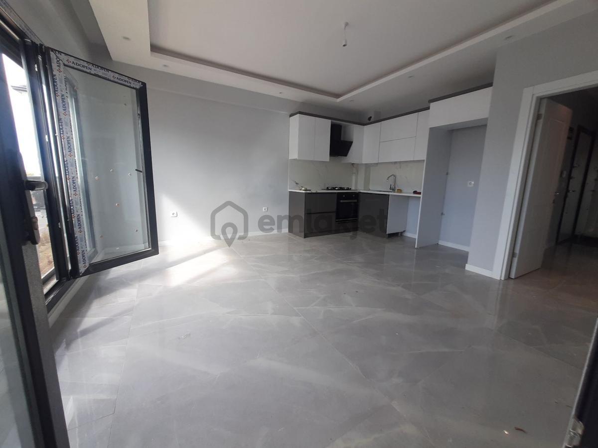 Gömeç, Mithatpaşa'da 2+1 Site İçi Kiralık Daire - 11