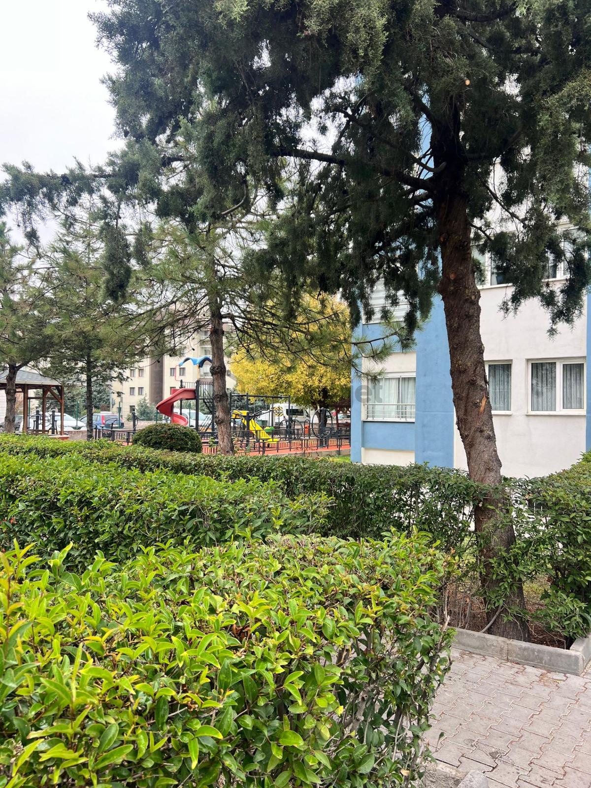Sitede 3+1 Kiralık Daire