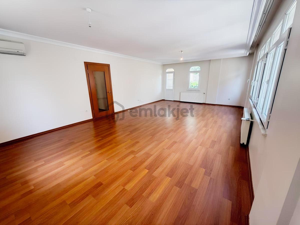 Tarabya'da , Boş 3+1 Kat İrtifaktlı Arakat Satılık Daire - 3