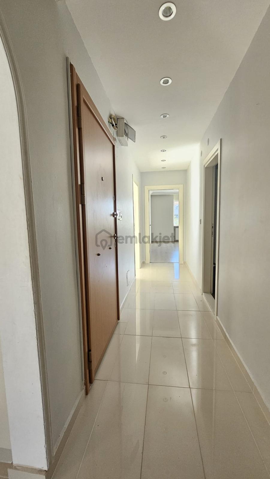 Geniş Ve Ferah 3+1 Satılık Daire | 160 M² Net | Ebeveyn Banyolu - 5
