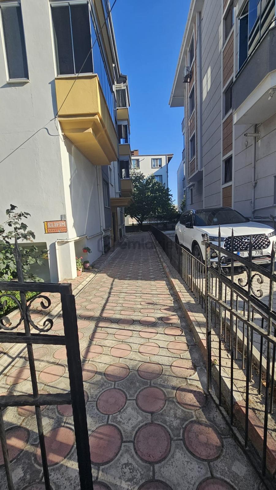 Geniş Ve Ferah 3+1 Satılık Daire | 160 M² Net | Ebeveyn Banyolu - 26