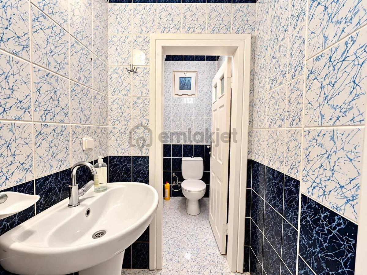 Mahmutlar'da Geniş Kiralık 2+1 Ayrı Mutfak Daire - 21