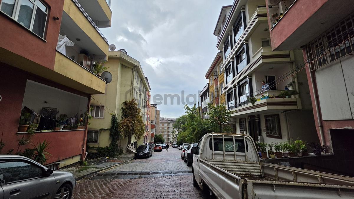 Seyrantepe' De Bakımlı Satılık 2+1 Daire - 19