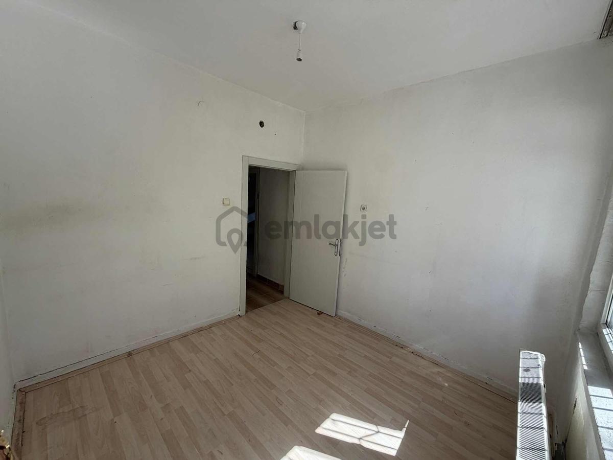 A L C Den Ulubatlı Hasan Mah. Cadde Üzeri Satılık Daire - 7