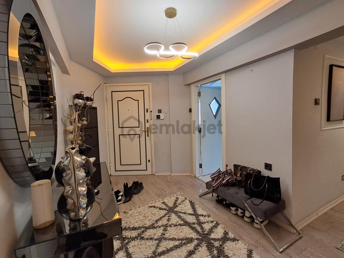 Balçova Mithatpaşa Cad.üzerinde Asansörlü Jeotermalli 4+1 Daire - 28