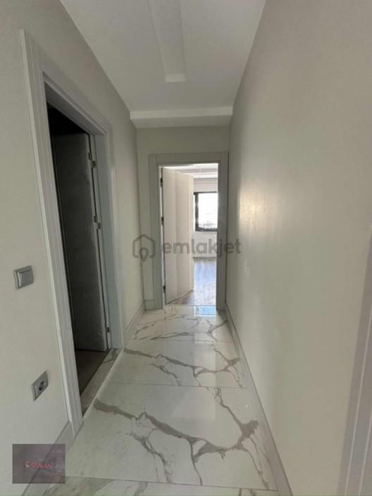 Emlakkent'ten Satılık 2+1 Lüks Daire - 25
