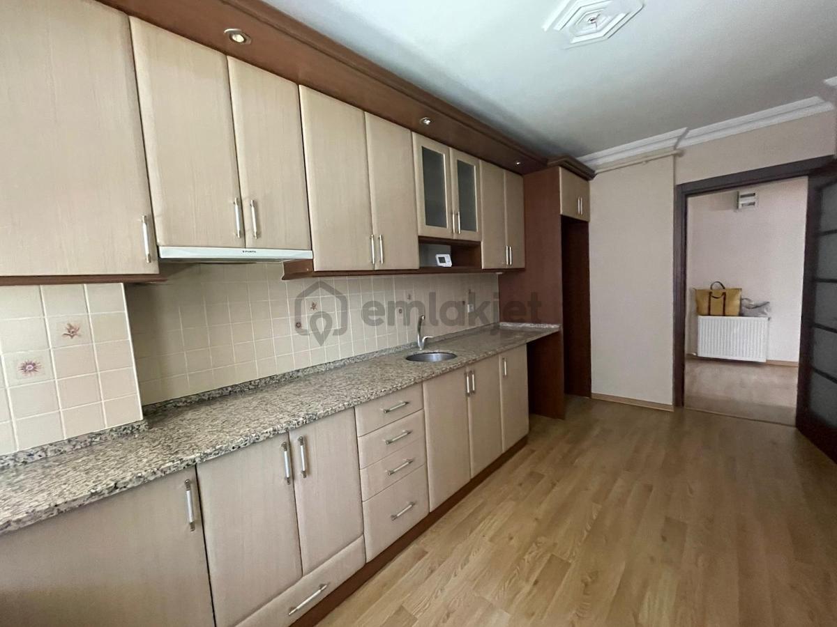 Kiremitocağı Mahallesinde Kiralık 2+1 Daire - 11