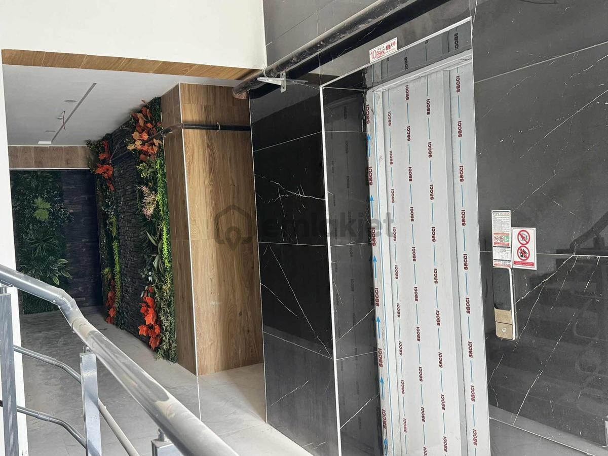 Full+full 68 M2 Kiralık Cadde Üzeri 1+1 Kapalı Teraslı Daire - 5