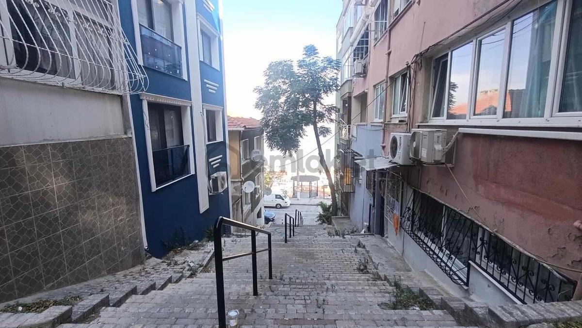 Ş.nihatbey Caddesinde 2+1 Düz Giriş Bahçeli Masrafsız Daire - 9