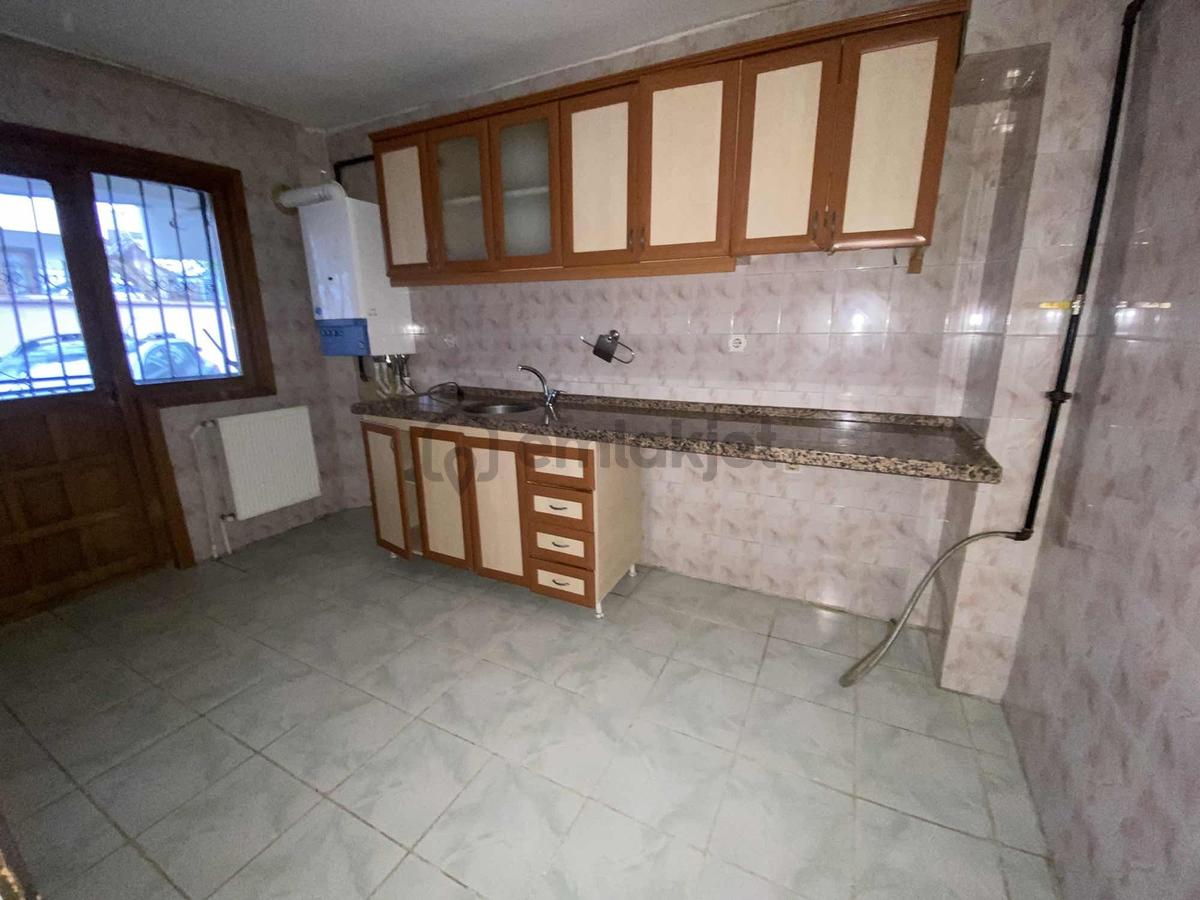 Doğdu Emlak'tan Y.giriş 3+1 Kralık Daire - 2