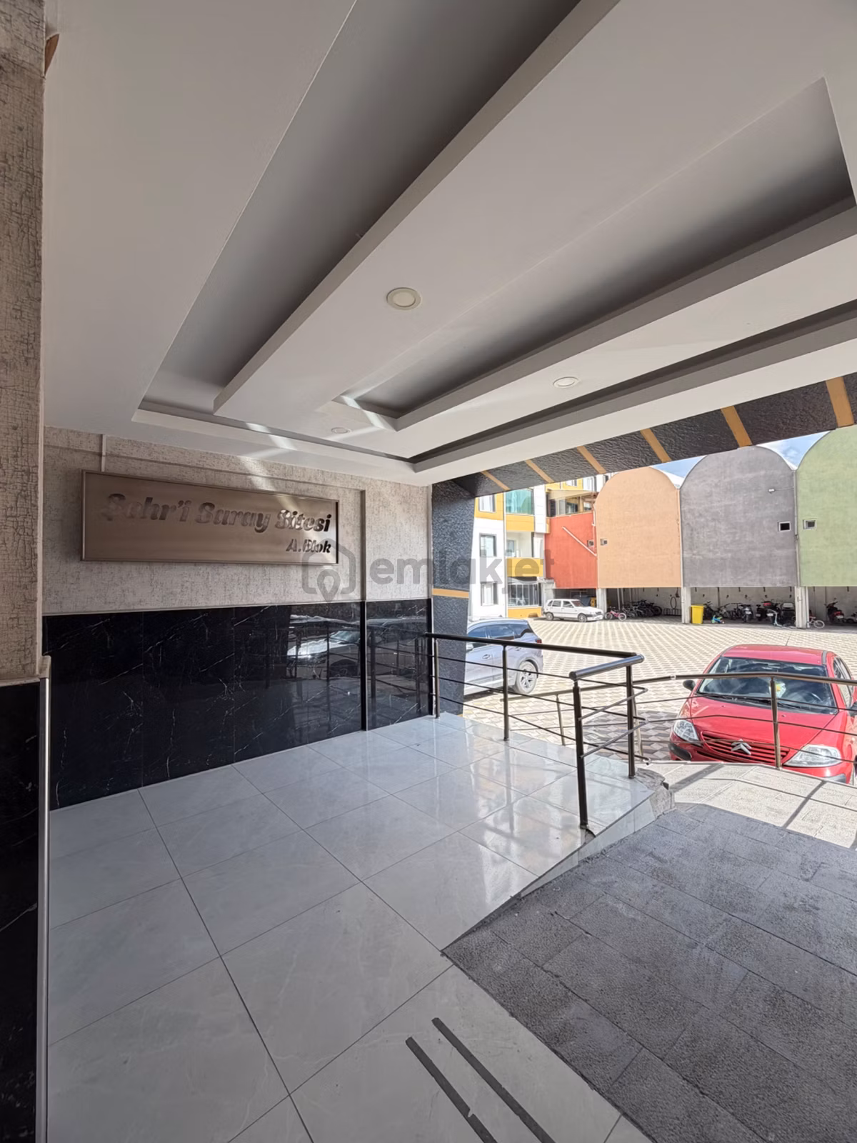 Selçuk Mahallesi 2+1 Geniş Balkonlu Satılık Daire - 4