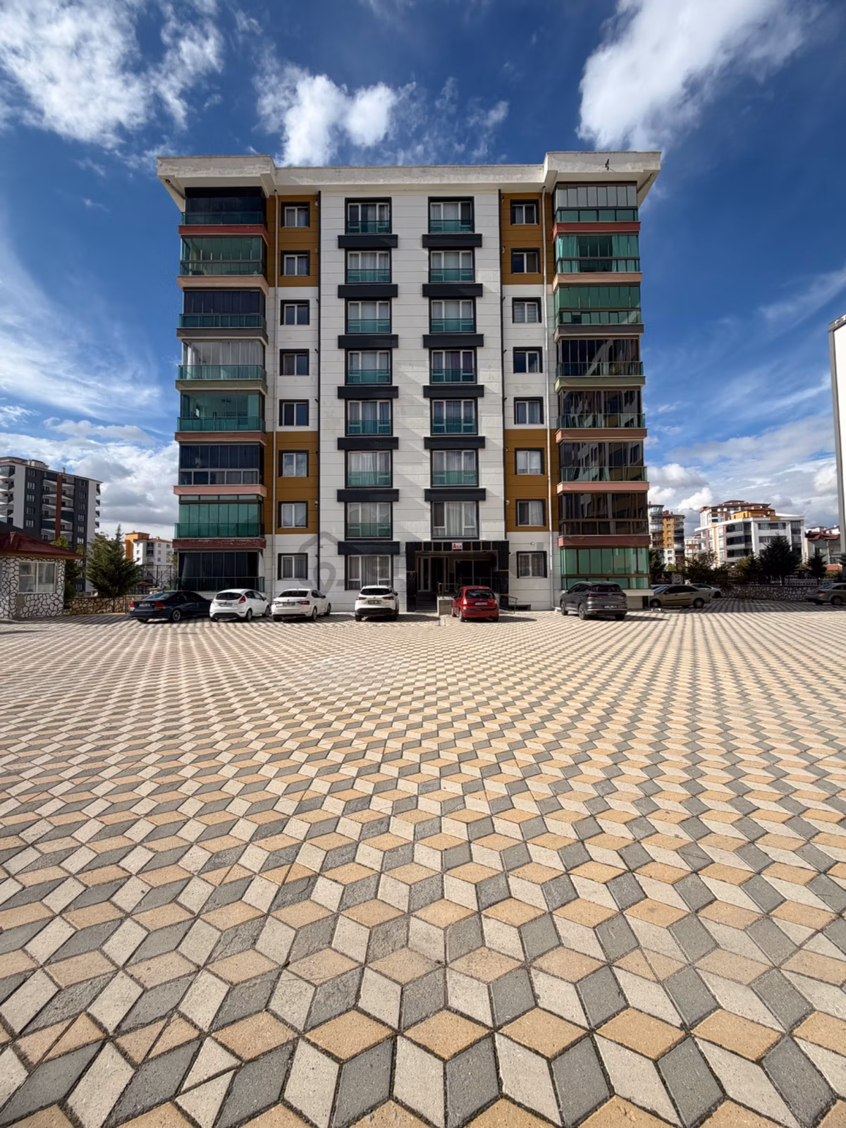 Selçuk Mahallesi 2+1 Geniş Balkonlu Satılık Daire - 3