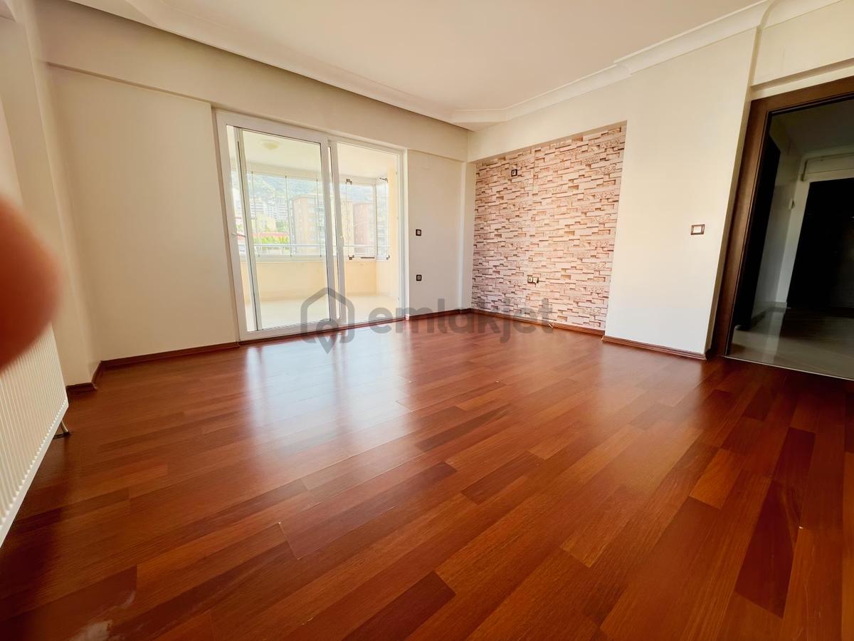 Çocuk Hastanesi Civarı Kiralık 4+1 Daire - 10