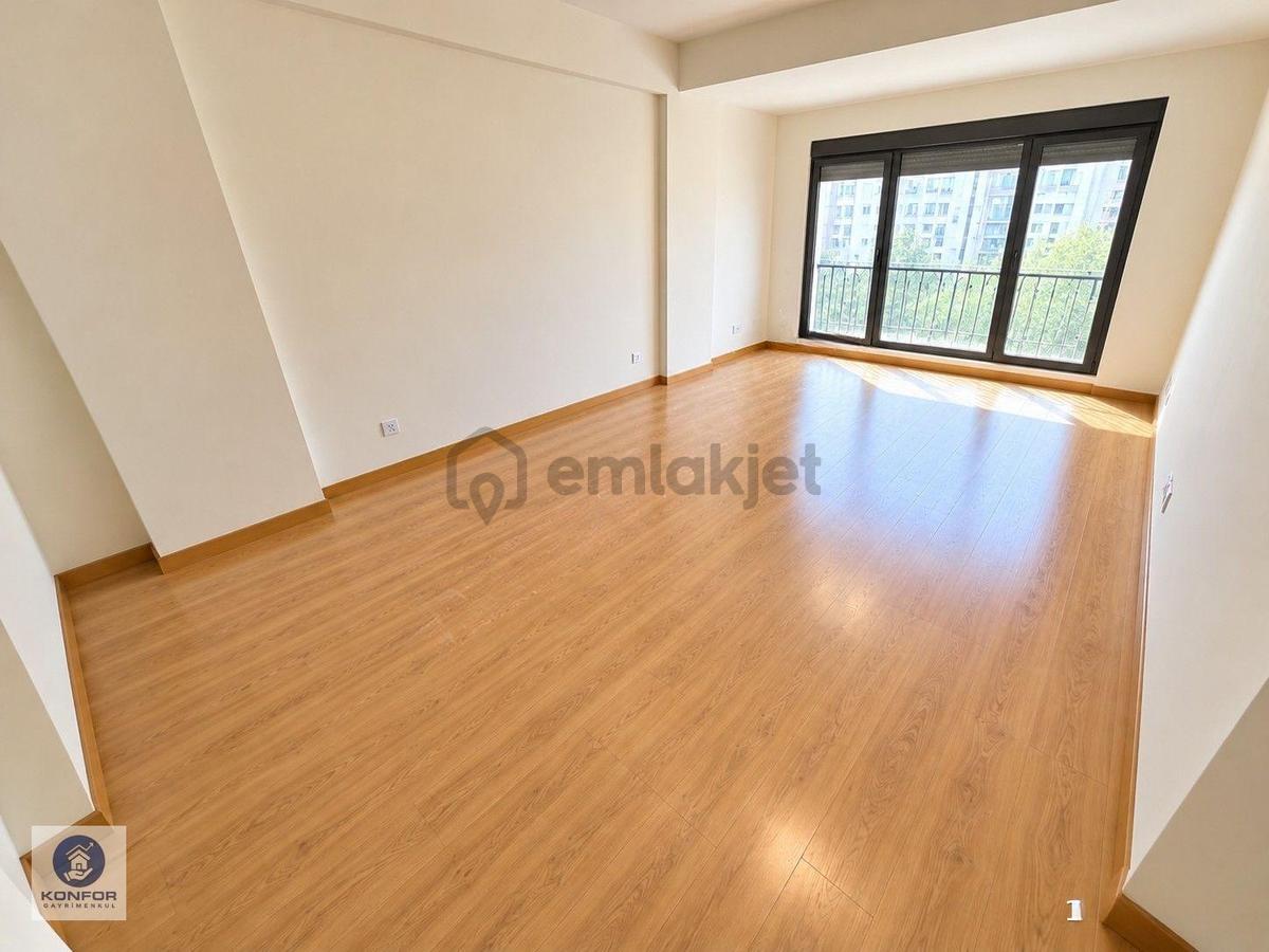 █ Konfor █ Küçükyalı'da Ön Cephe Sıfır Bina'da 2+1 90m² - 14