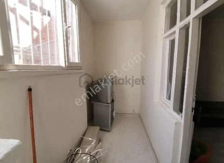 İçi Full Yapılı, Satılık Temiz 2+1 Daire - 10