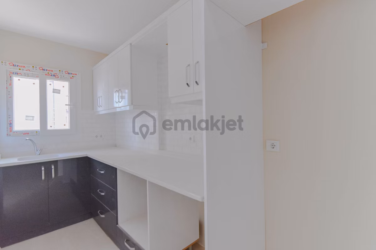 Kuşadası Davutlar'da 2+1 Satılık Daire - 5